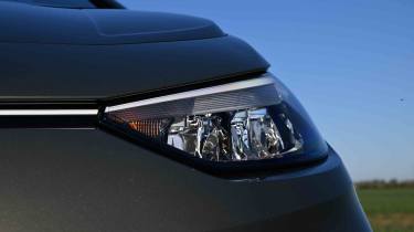 Volkswagen ID.3 -  head light